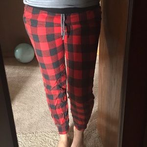 American Eagle red plaid joggers
